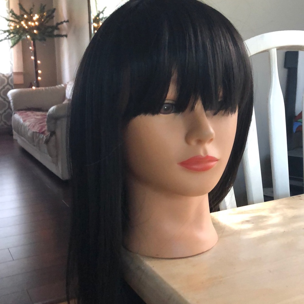 Black Wig